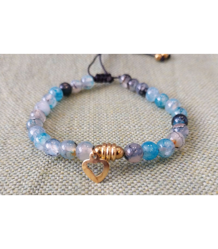 βραχιολι με ορυκτες μπλε πετρες με χρυση καρδια