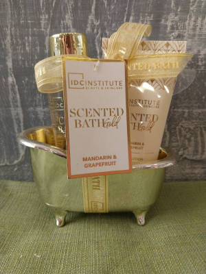 SCENTED BATH SET MANDARIN & GRAPEFRUIT